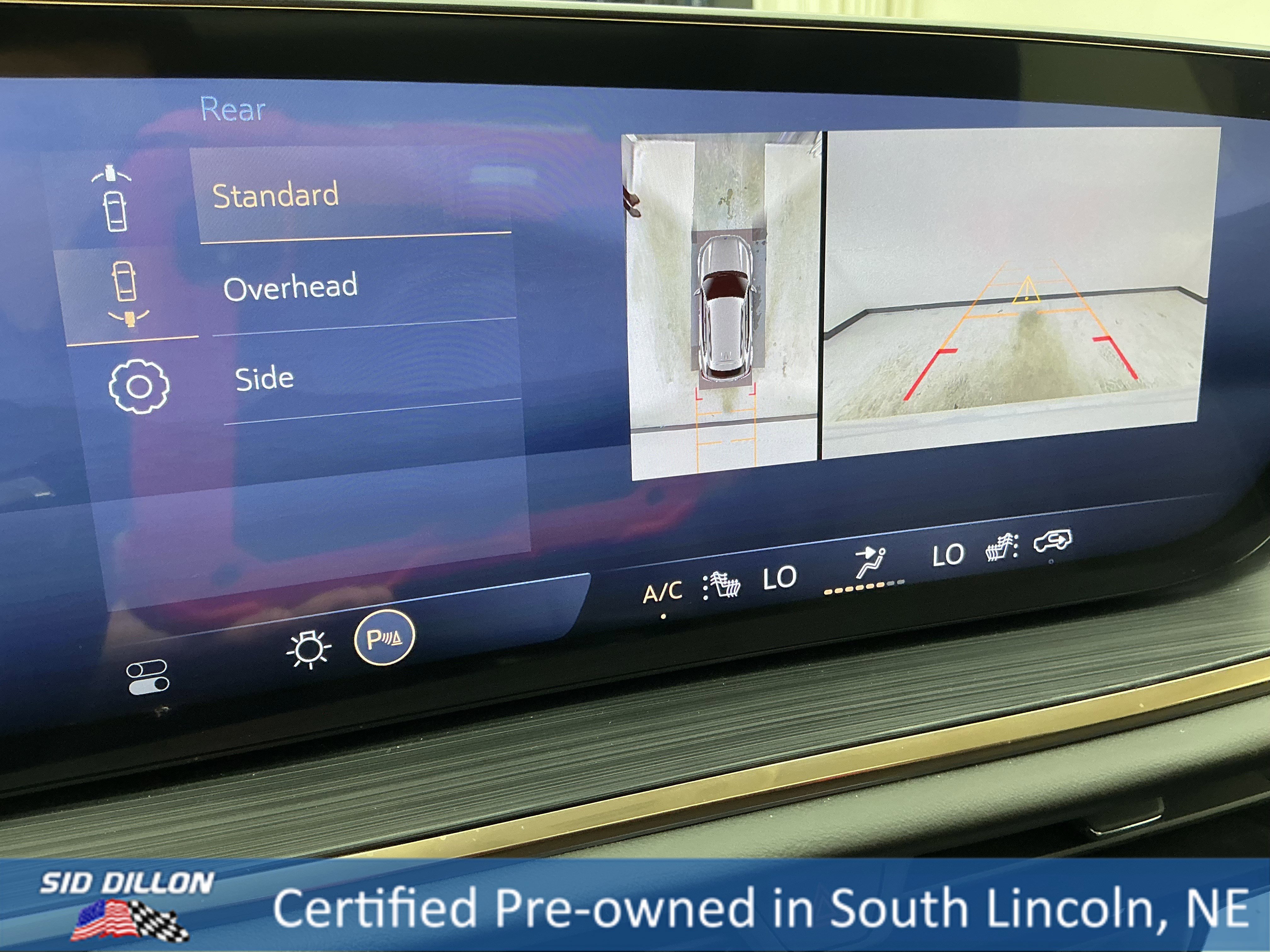 Certified Used 2025 White Frost Tricoat Buick Avenir image 7