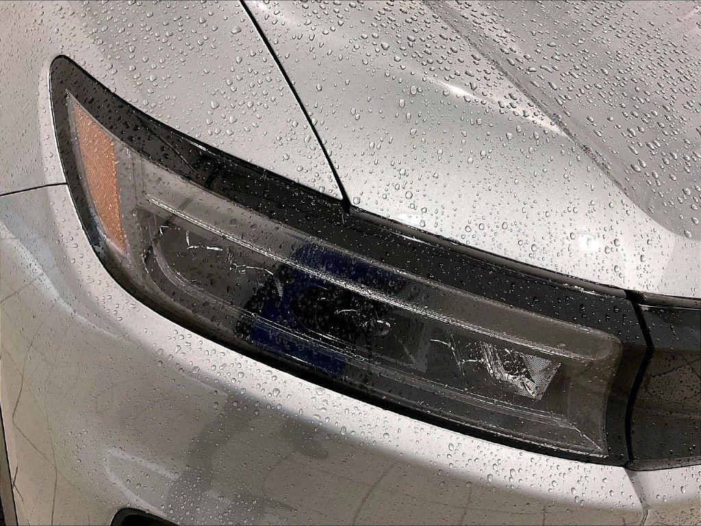 Used 2025 Silver Honda EX image 32