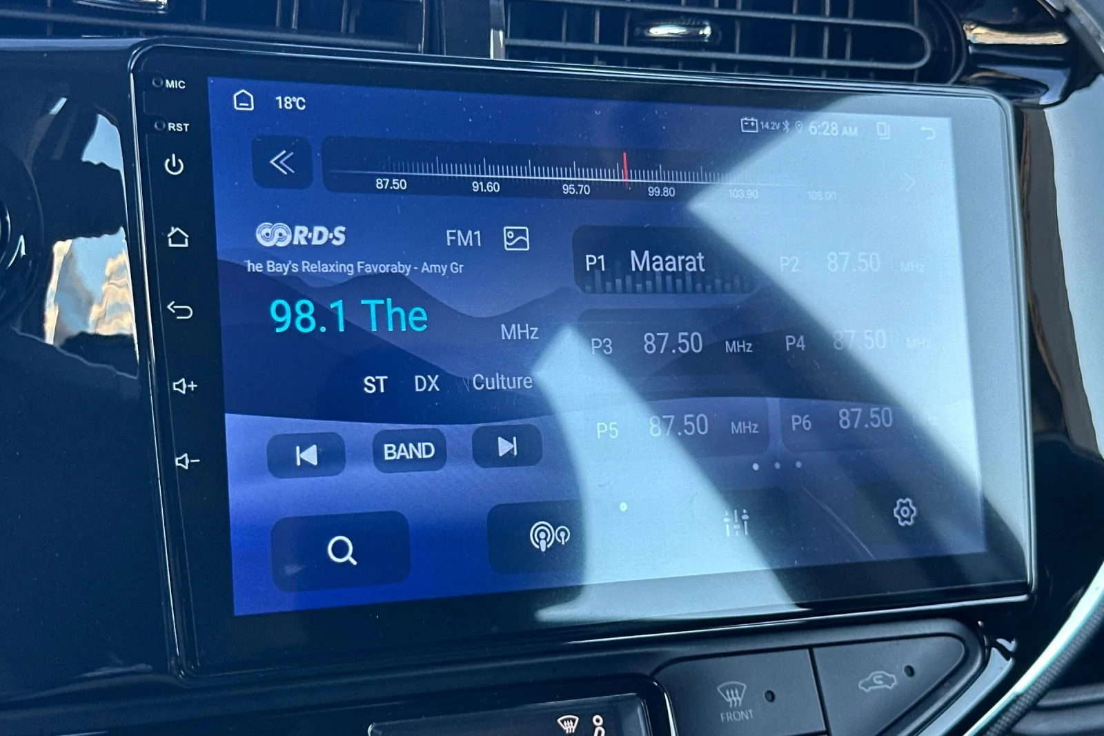 Used 2019 Gray Toyota LE image 23