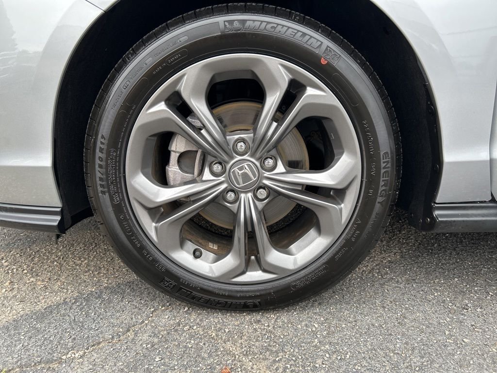 Used 2023 Gray Honda EX image 10