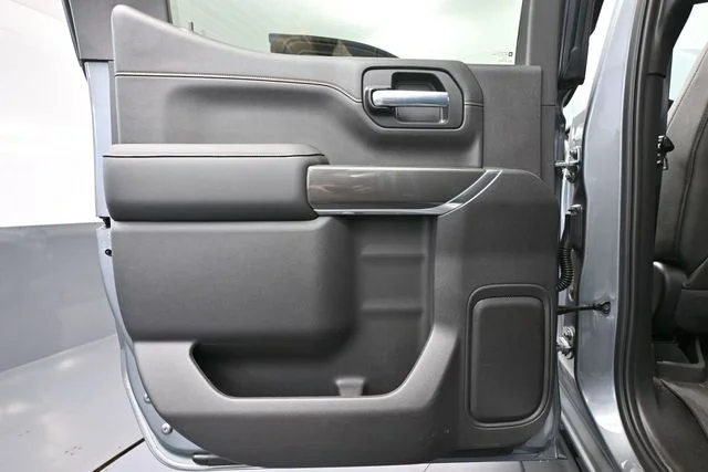 Used 2020 Gray GMC AT4 image 32