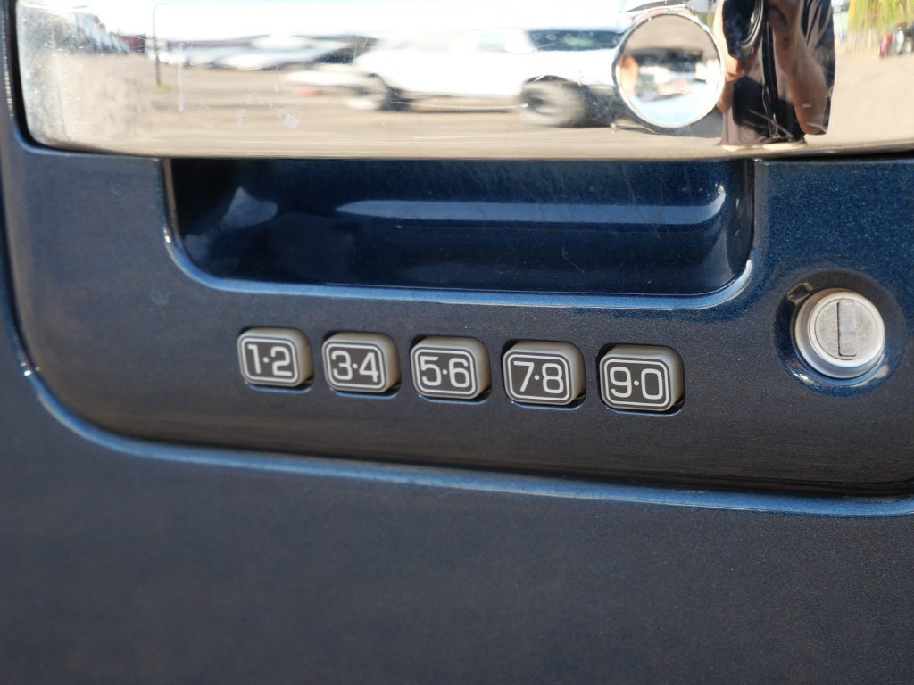 Used 2014 Blue Ford Lariat image 21