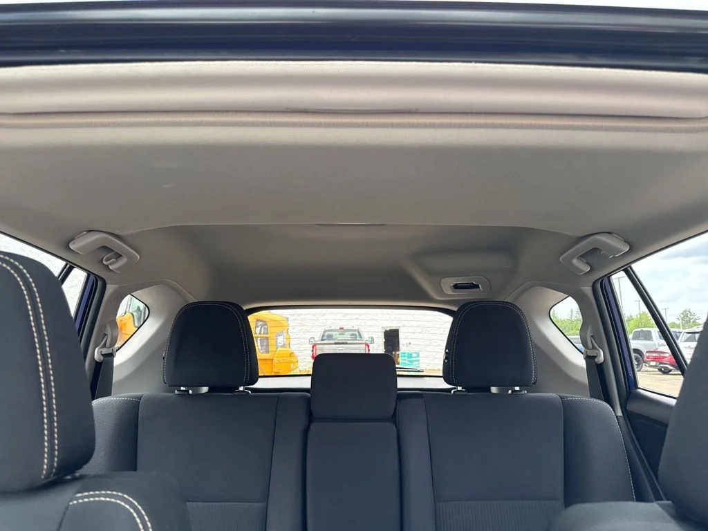 Used 2015 Blue Crush Metallic Toyota XLE image 26