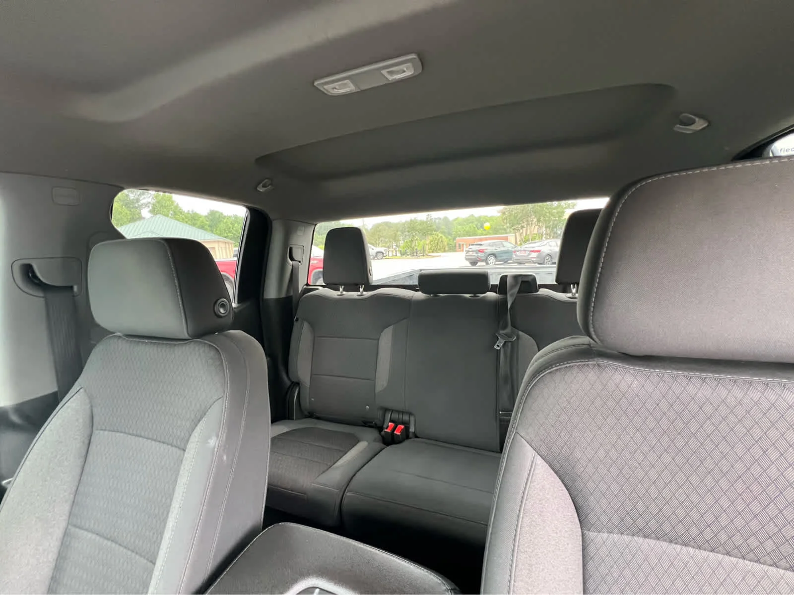 Used 2020 BLACK Chevrolet LT image 10