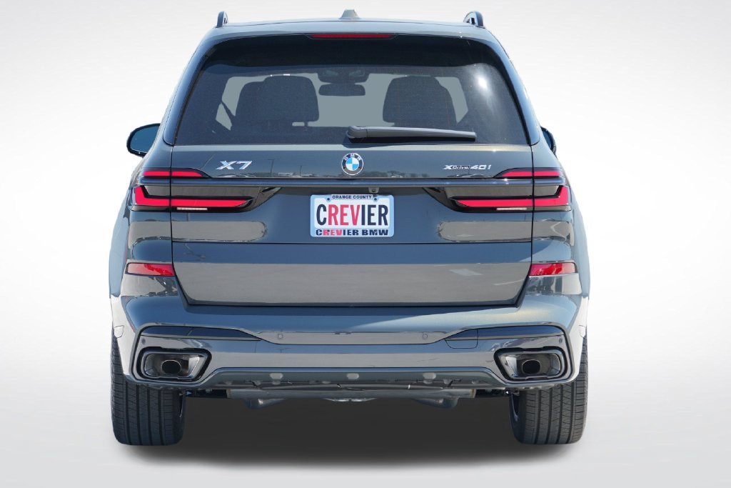 New 2027 Gray Metallic BMW xDrive40i image 6