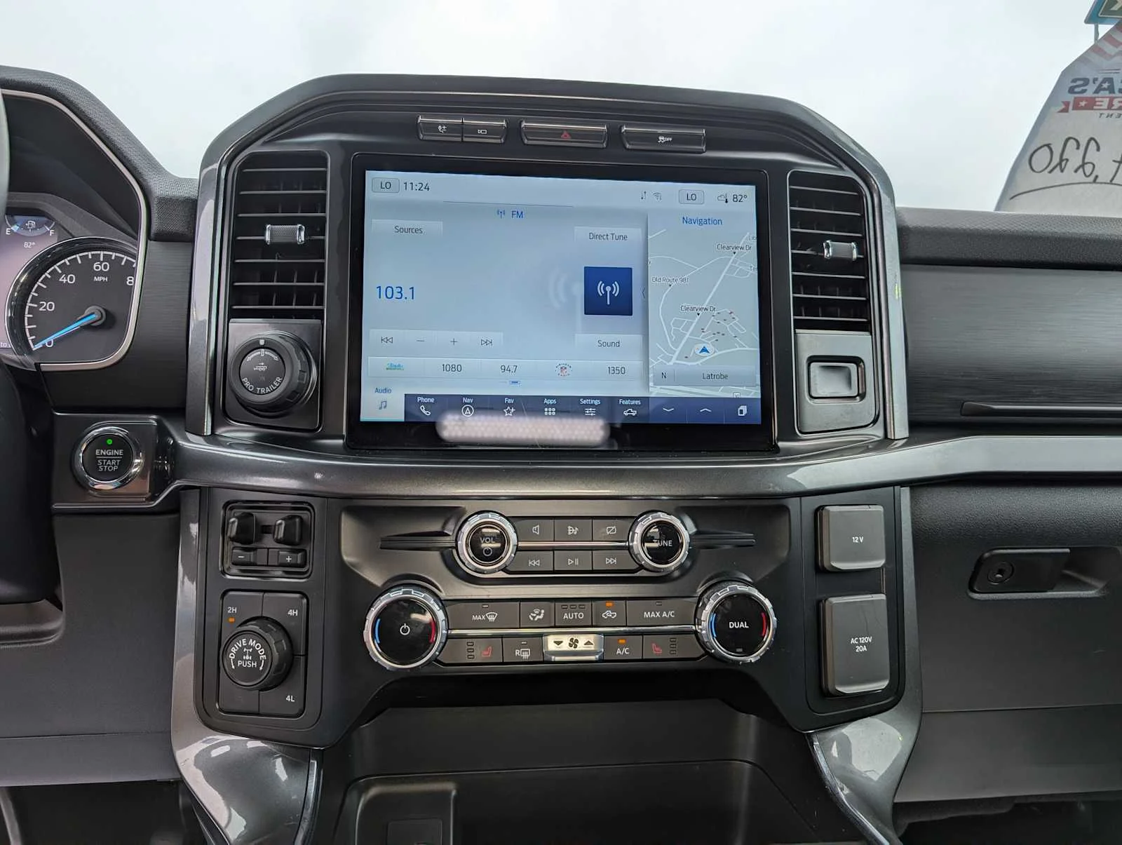 Used 2023 Oxford White Ford XLT image 36