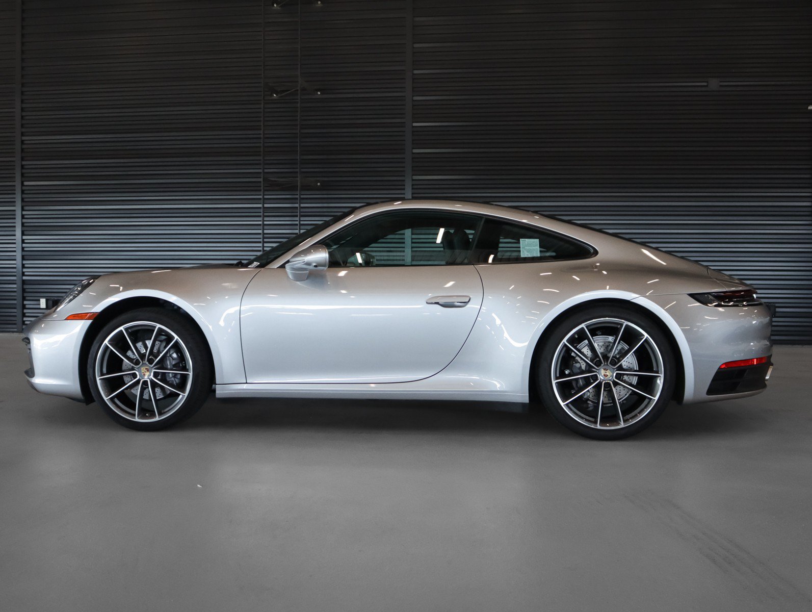 Used 2023 Gt Silver Metallic Porsche Carrera Coupe image 2