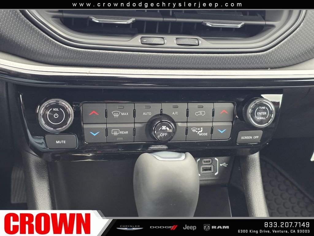 New 2026 Red Hot Pearl-Coat Exterior Paint Jeep Trailhawk image 21