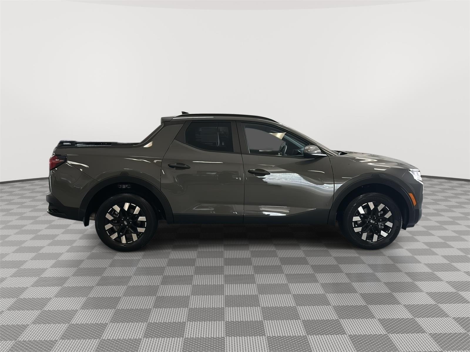 New 2026 Hampton Gray Hyundai SEL AWD image 4