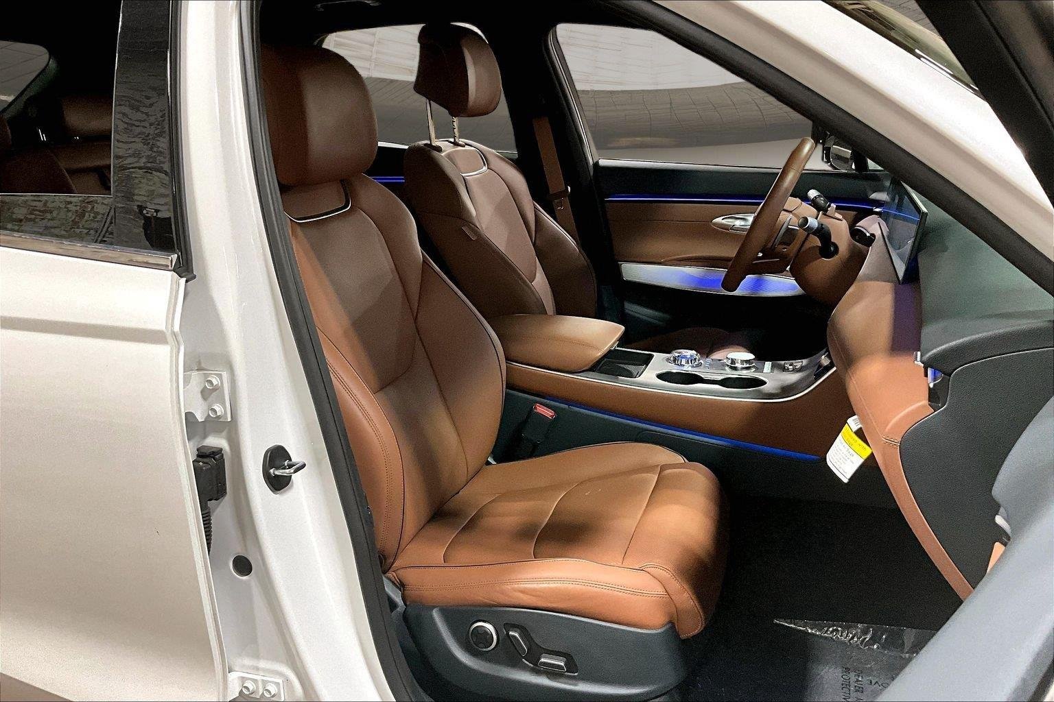 2026 GENESIS GV70 Advanced - Photo 11