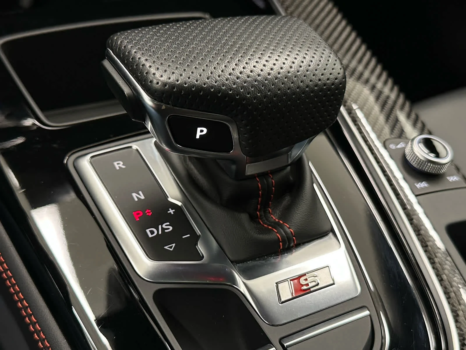Used 2023 Mythos Black Metallic Audi Premium Plus image 29