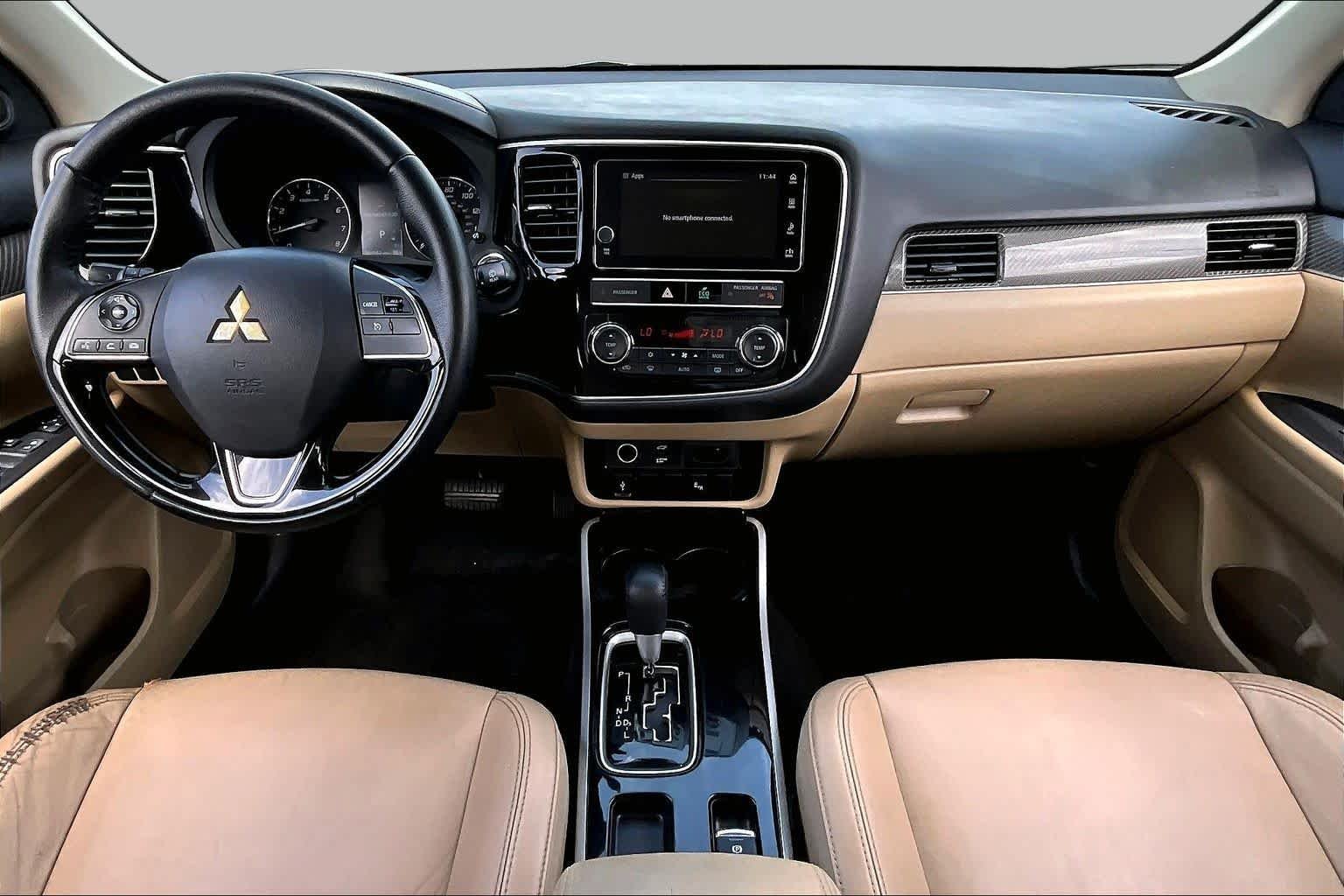Used 2019 Cosmic Blue Metallic Mitsubishi SEL image 16