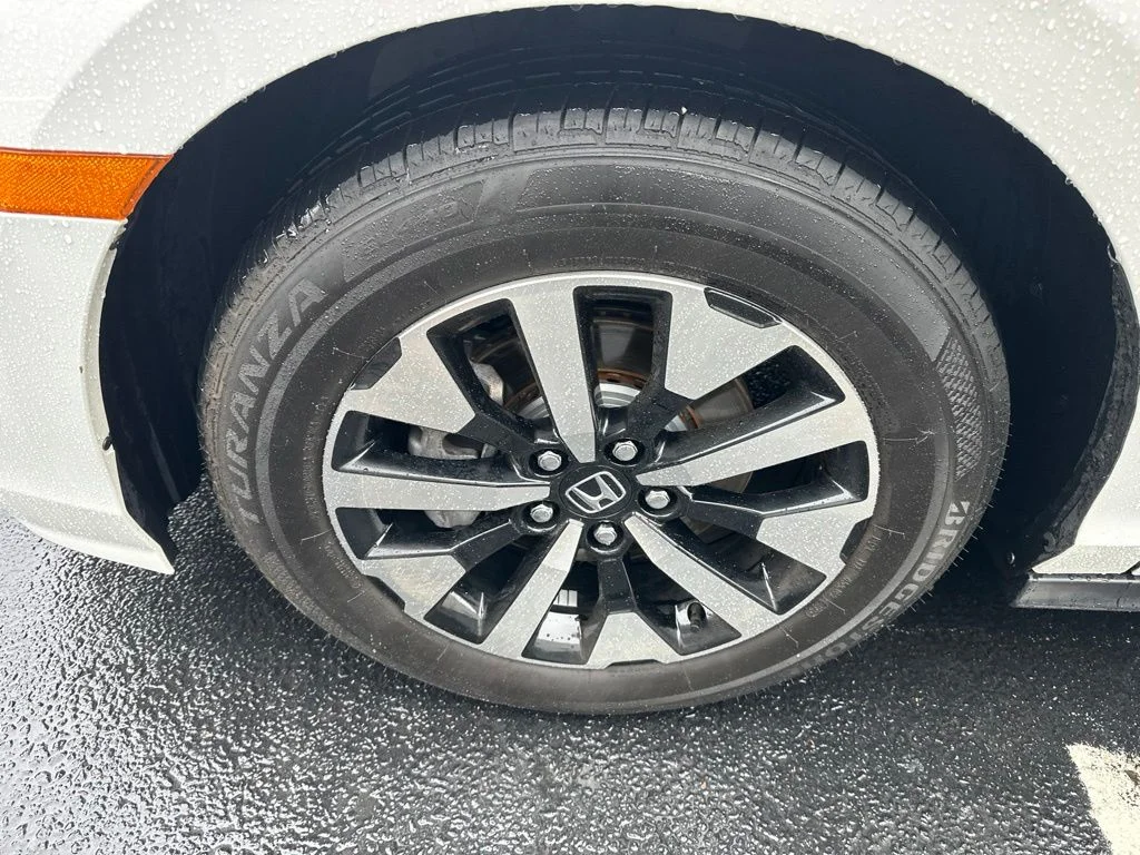 2026 Honda Odyssey EX-L - Photo 10