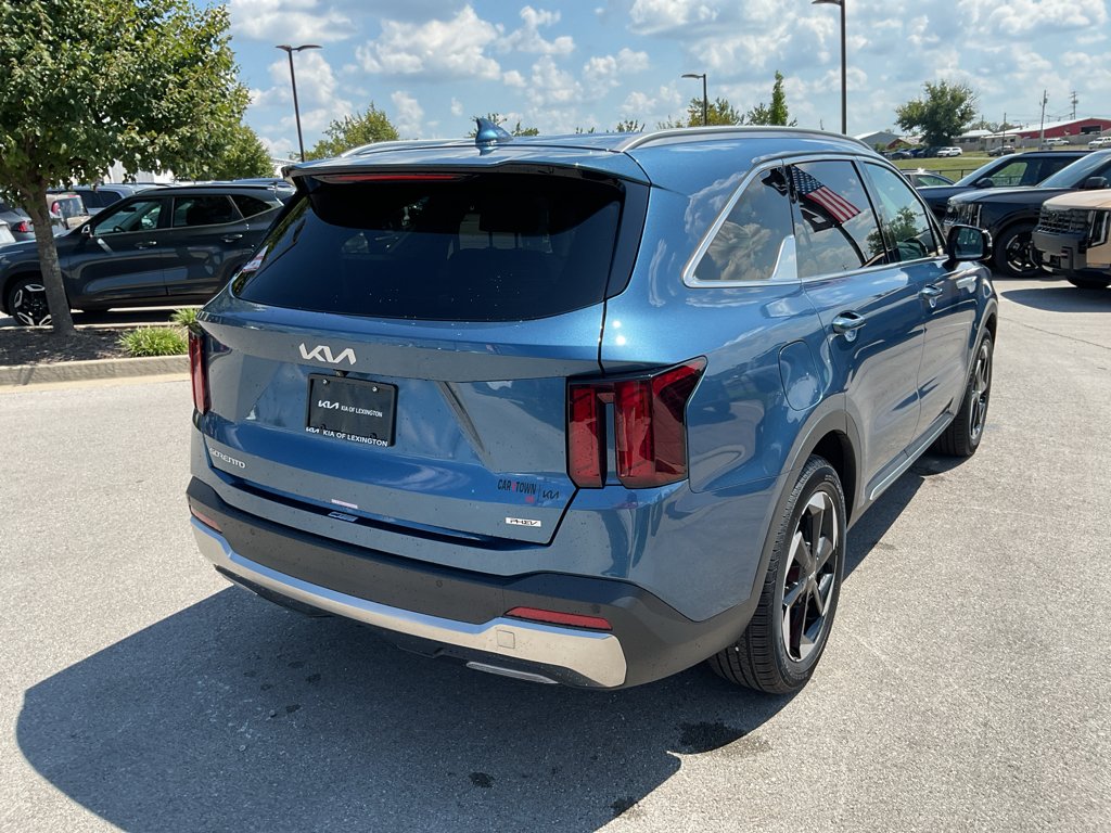 Certified Used 2025 Mineral Blue Kia EX image 9