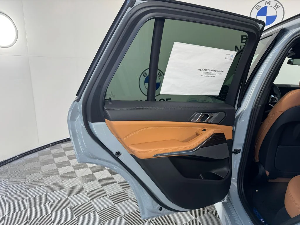 New 2026 Brooklyn Grey Metallic BMW xDrive40i image 17