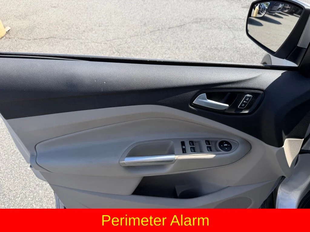 Used 2016 Silver Ford SE image 24
