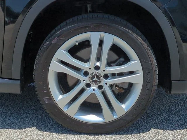 Used 2020  Mercedes-Benz GLA 250 image 11