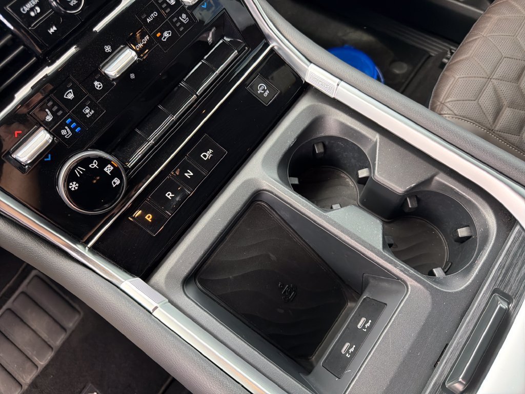 2025 Nissan Armada Platinum - Photo 27