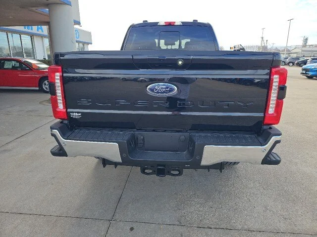 New 2026 Agate Black Metallic Ford F-250® Lariat® image 50