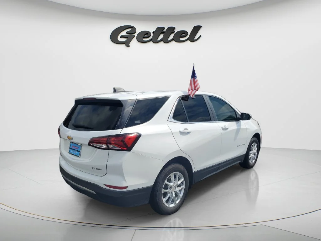 Used 2024 White Chevrolet LT image 5