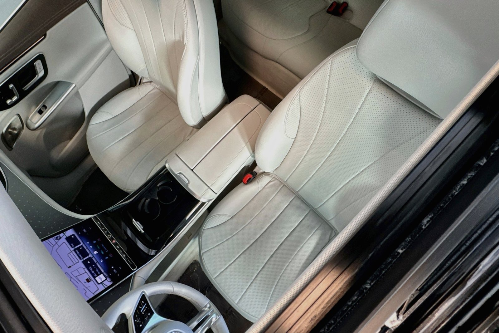 Certified Used 2023 Polar White Mercedes-Benz EQE 350 image 20