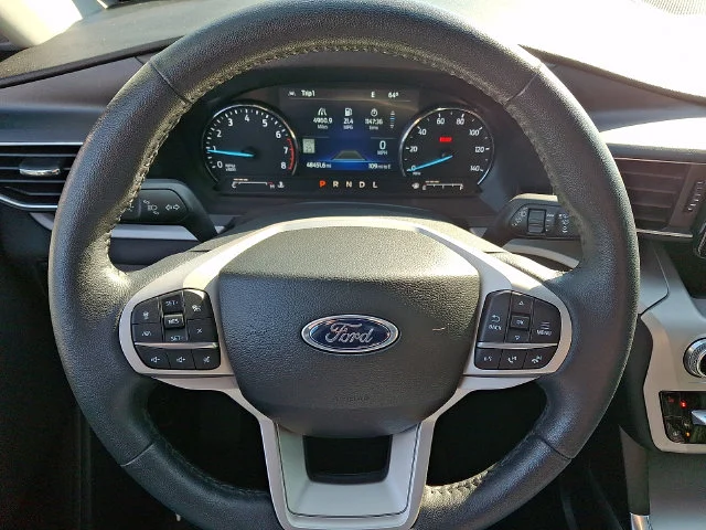 Used 2023 White Ford XLT image 21
