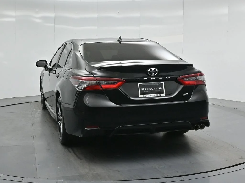 Used 2022 Black Toyota SE image 26