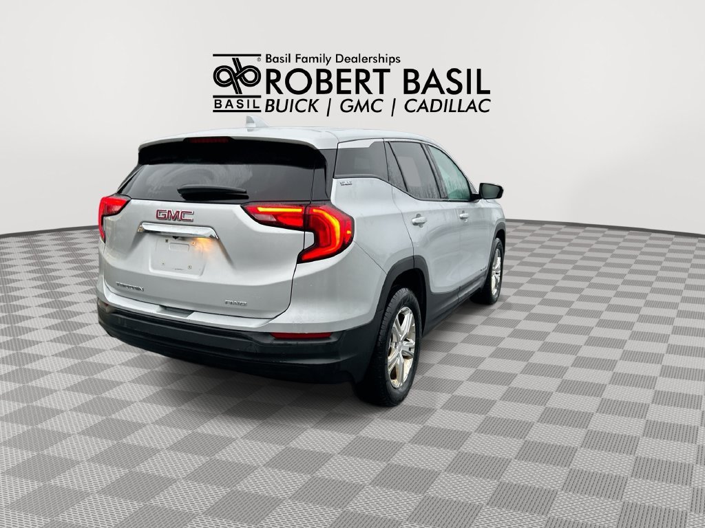 Used 2018 QUICKSILVER METALLIC GMC SLE image 8