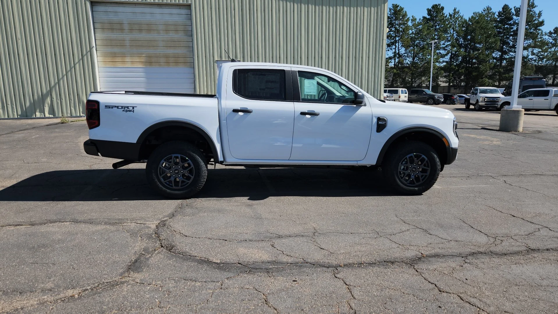 New 2026 Oxford White Ford XLT image 8