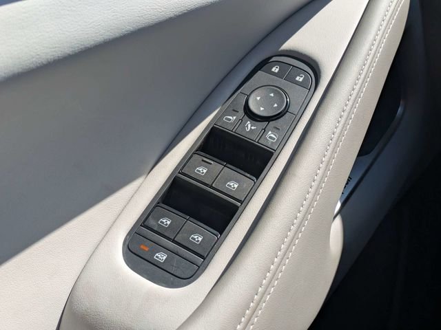 New 2027 HARBOR GRAY INFINITI Luxe FWD image 25