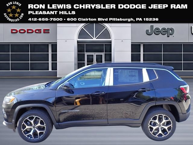 New 2026 Diamond Black Crystal Pearlcoat Jeep Limited image 1