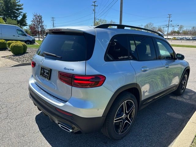 New 2026 Cirrus Silver Metallic Mercedes-Benz GLB 250 image 5