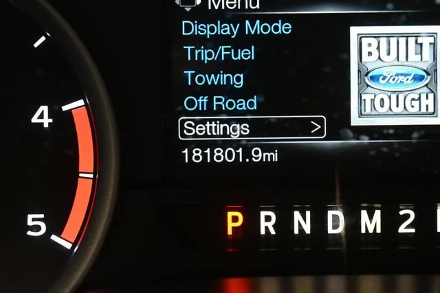 Used 2018 White Ford XL image 15