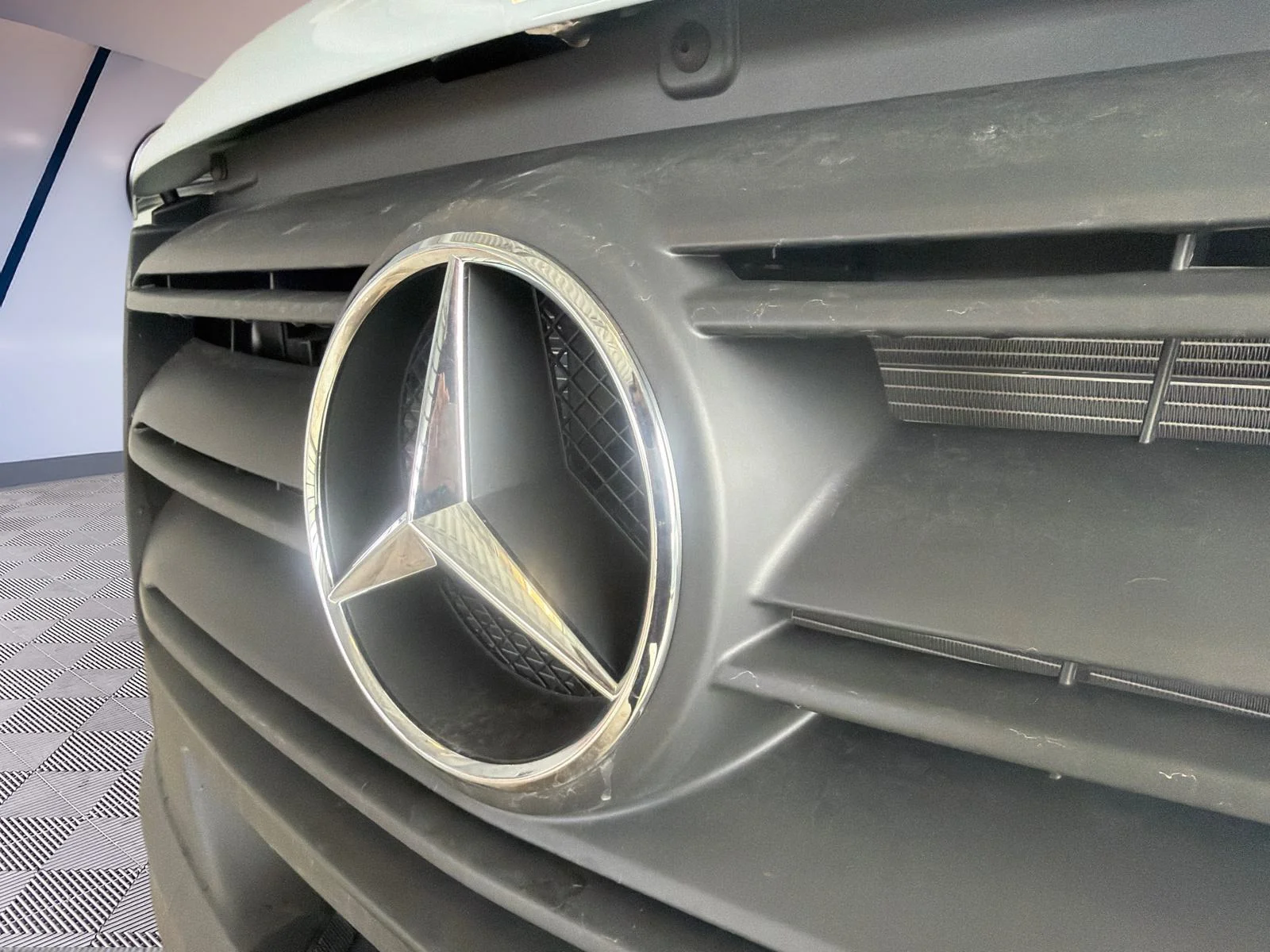 Used 2025 Silver Mercedes-Benz 2500 Standard Roof image 25