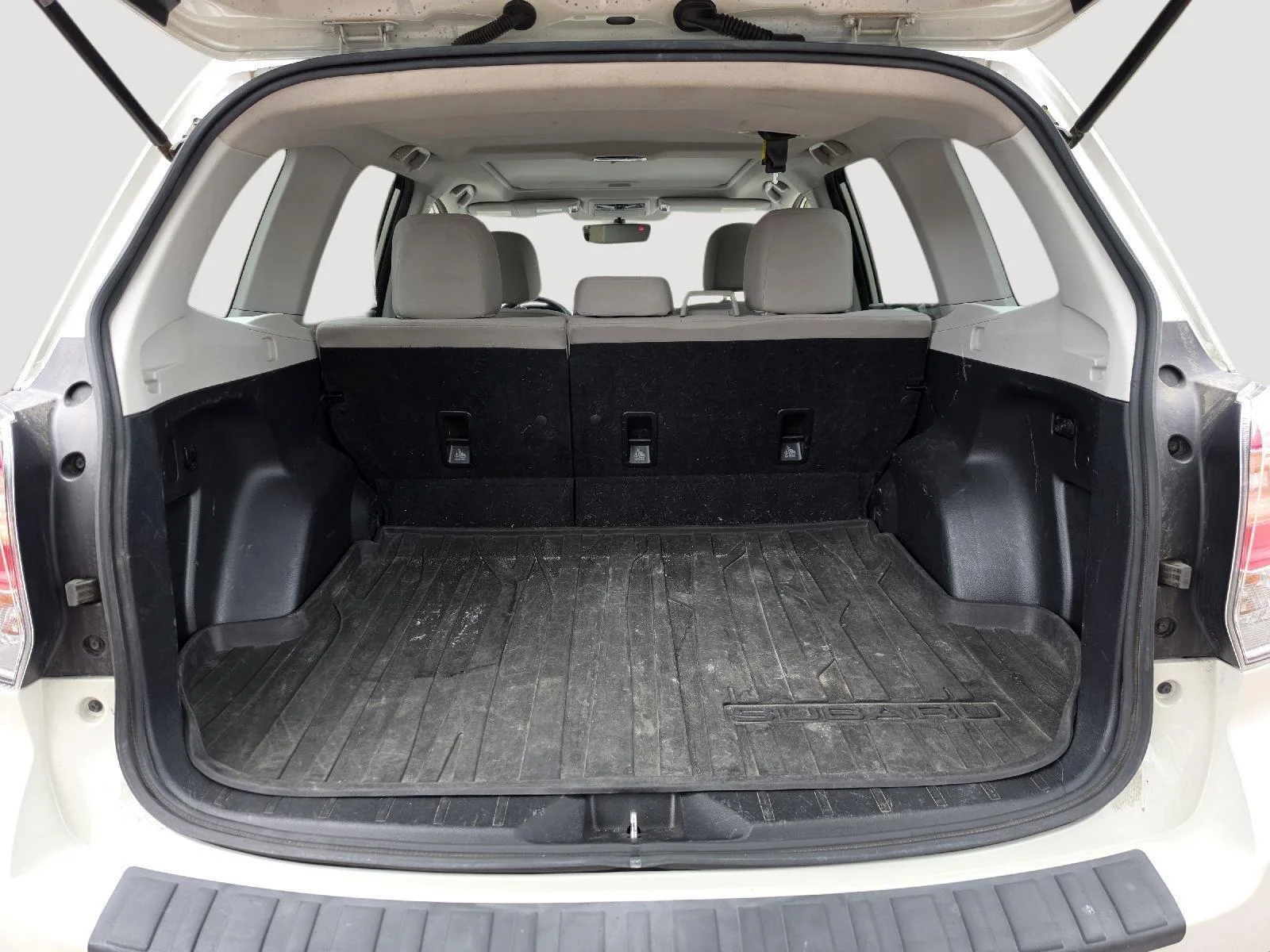 Used 2017 Crystal White Pearl Subaru Premium image 14