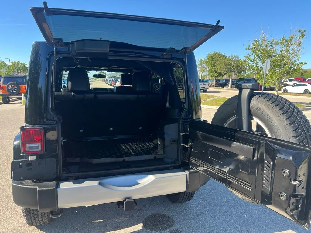 Used 2011 Black Jeep 70th Anniversary Edition image 28