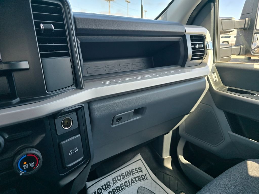 Used 2026 Blue Ford XL image 25