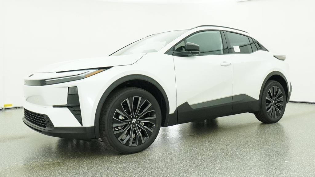New 2026 Wind Chill Pearl Toyota XSE image 6