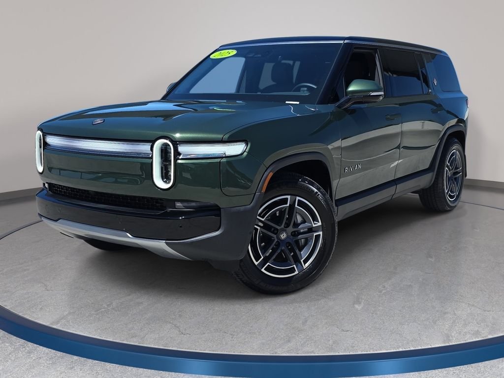 2025 Rivian R1S Adventure Dual Standard's photo