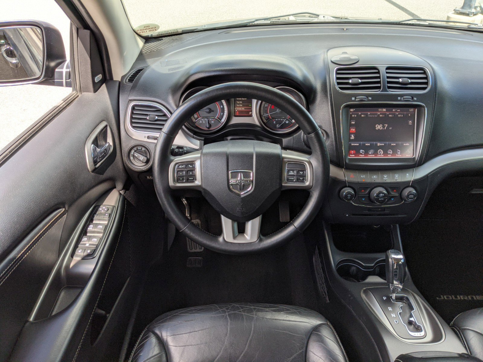 Used 2015 Pitch Black Clearcoat Dodge Crossroad image 15