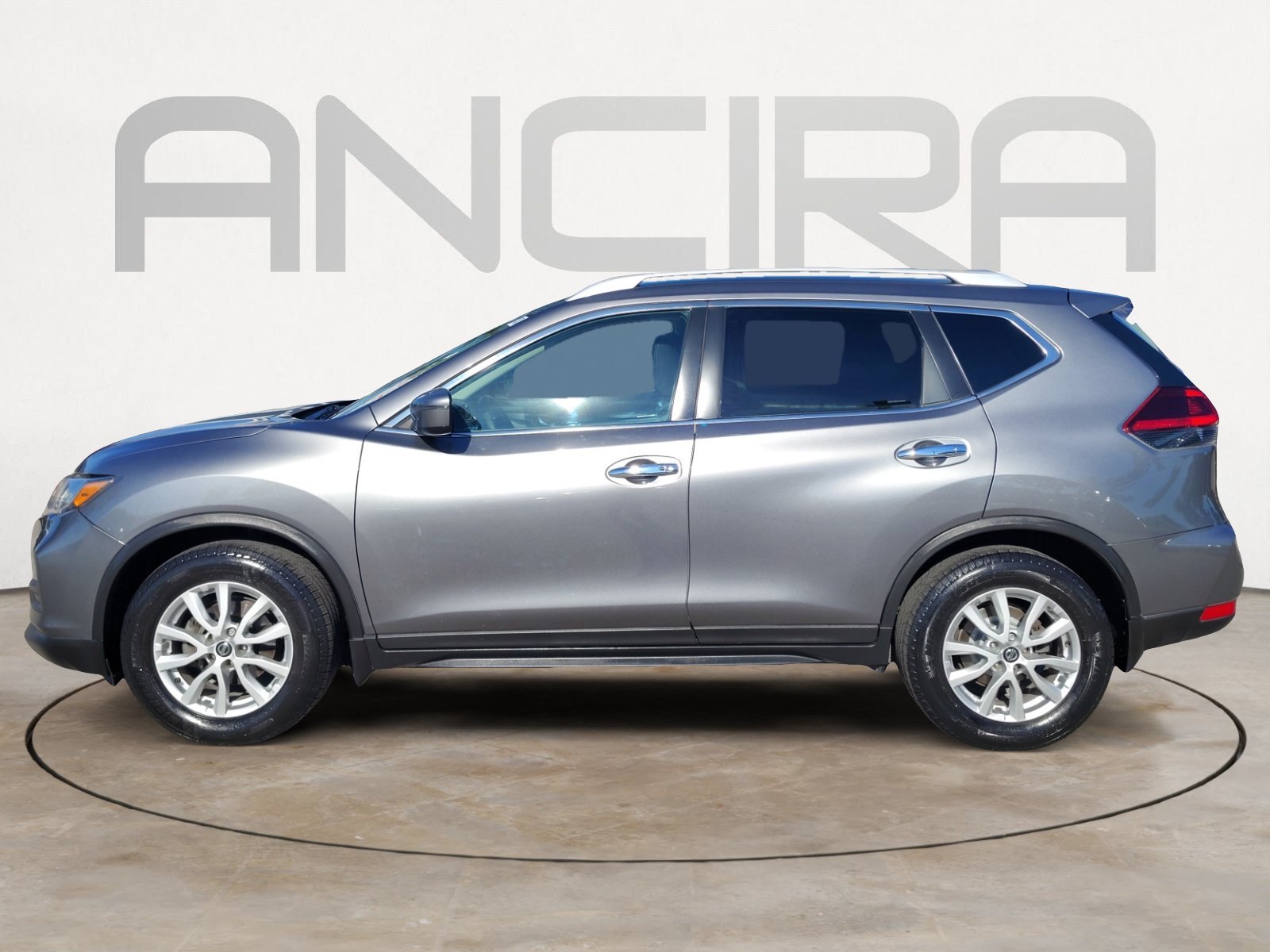 Used 2018 Gun Metallic Nissan SV image 7