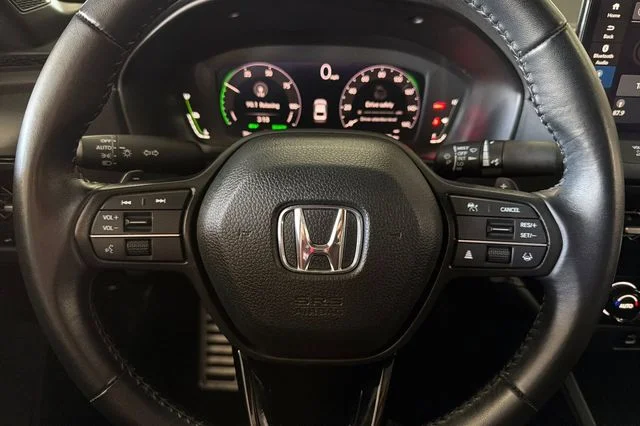 Certified Used 2024 Platinum White Pearl Honda Sport image 26