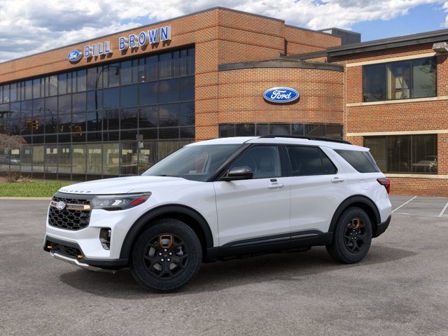 New 2027 Star White Metallic Tri-Coat Ford Tremor image 24
