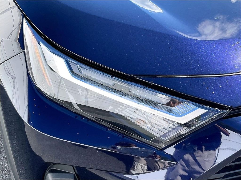 Used 2025 Blueprint Toyota XLE Premium image 31