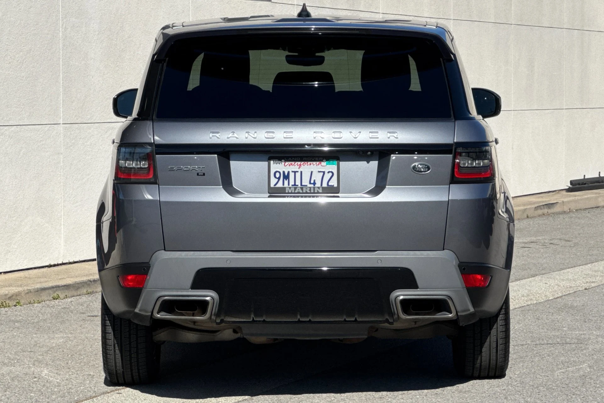 Used 2021 Gray Land Rover SE image 7