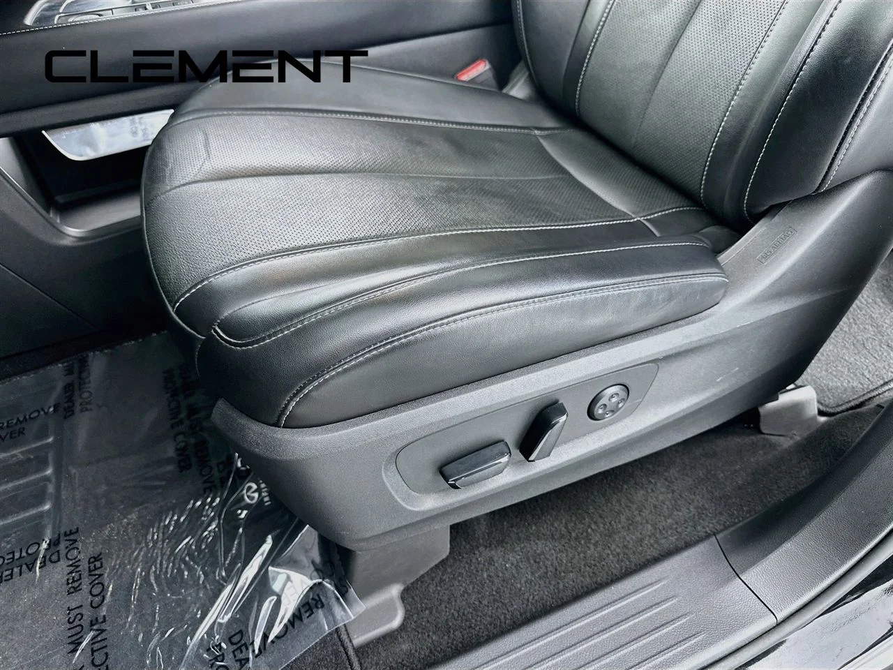 Used 2022 Mineral Black INFINITI PURE image 29