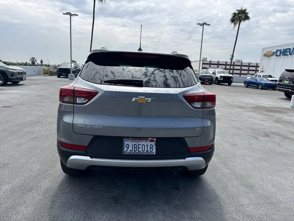 Used 2023 Sterling Gray Metallic Chevrolet LT image 6