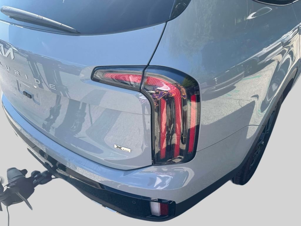 Used 2024 Gray Kia SX X-Line image 9