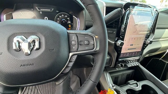 2026 RAM 2500 Laramie - Photo 28