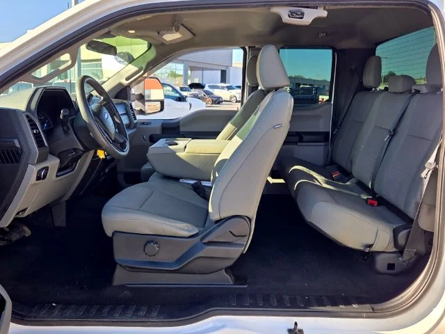 Used 2021 White Ford XL image 11